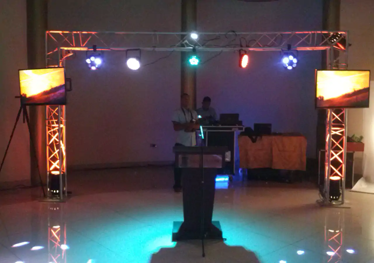 carpas y tarimas para eventos