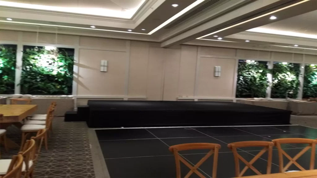 alquiler tarimas para eventos